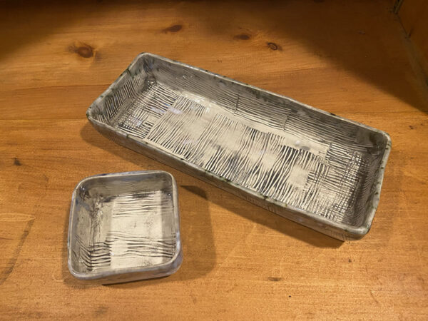 Snow Ridge Serving Platter w/Dipping Square